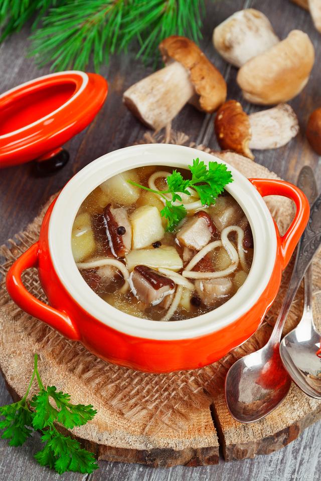 羊肉锅做法大全：温暖冬日里的美食秘籍